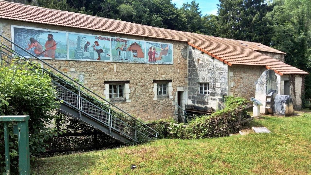 Bonabri Vacances - Chambres D'Hotes Chazelles  Exterior foto