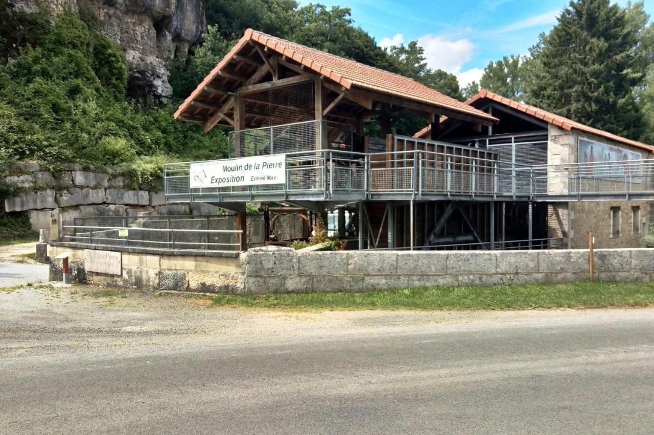 Bonabri Vacances - Chambres D'Hotes Chazelles  Exterior foto